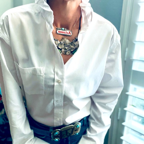 Effortlessly Elegant Ladies' Reworked White Shirt with Ruffles - Picture 3 of 10